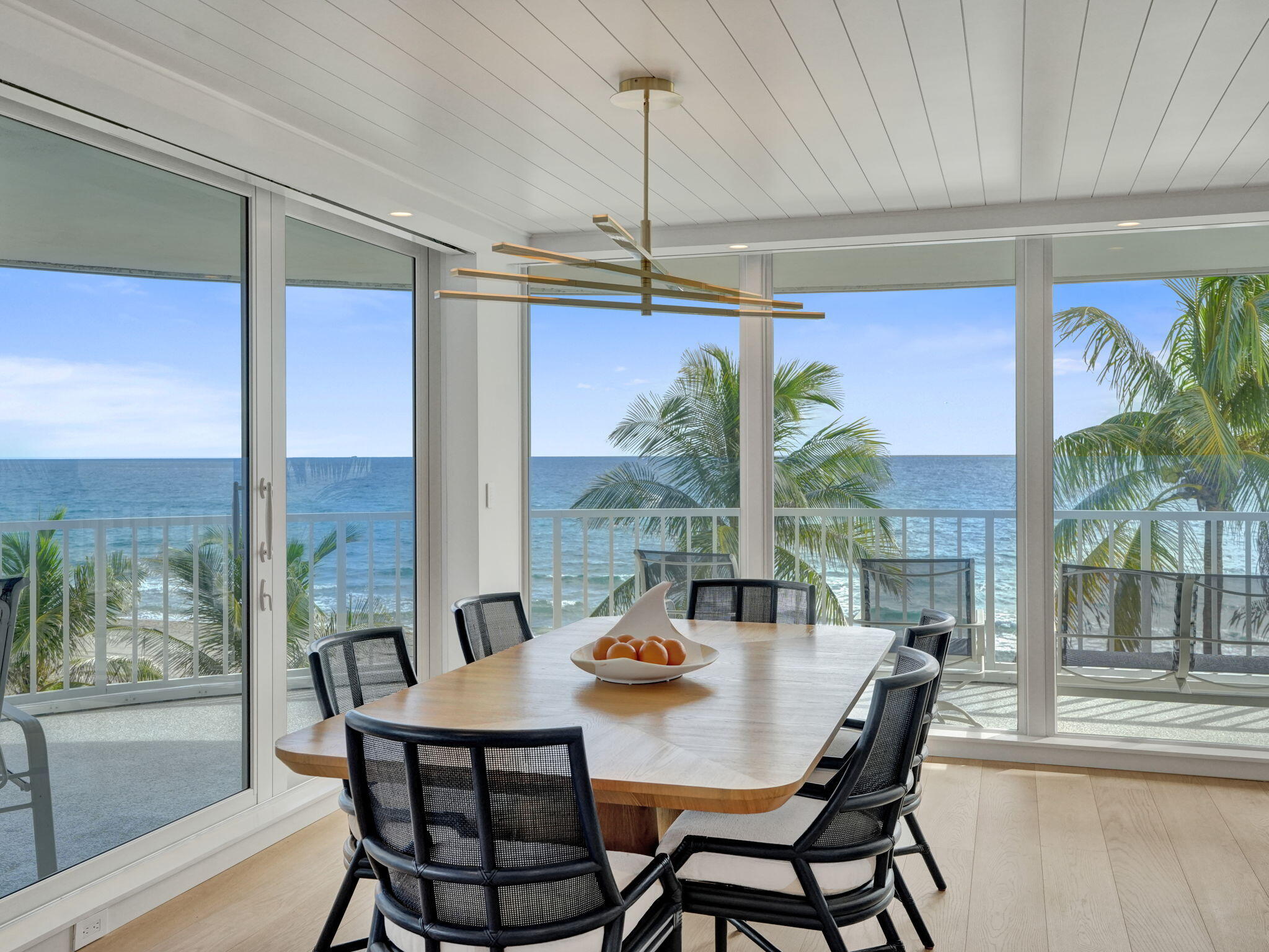 3211 S OCEAN Boulevard 402