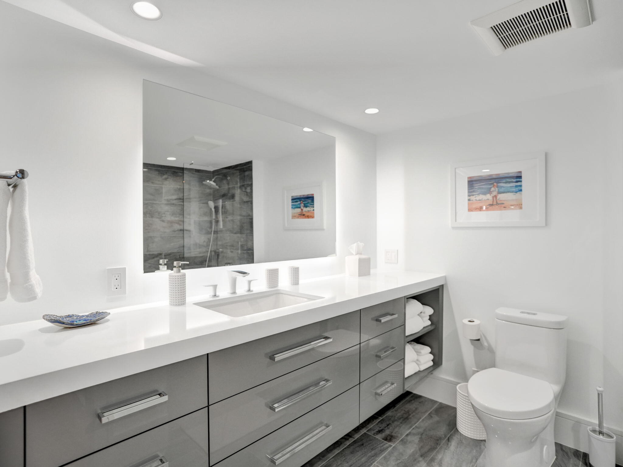 3211 S OCEAN Boulevard 402