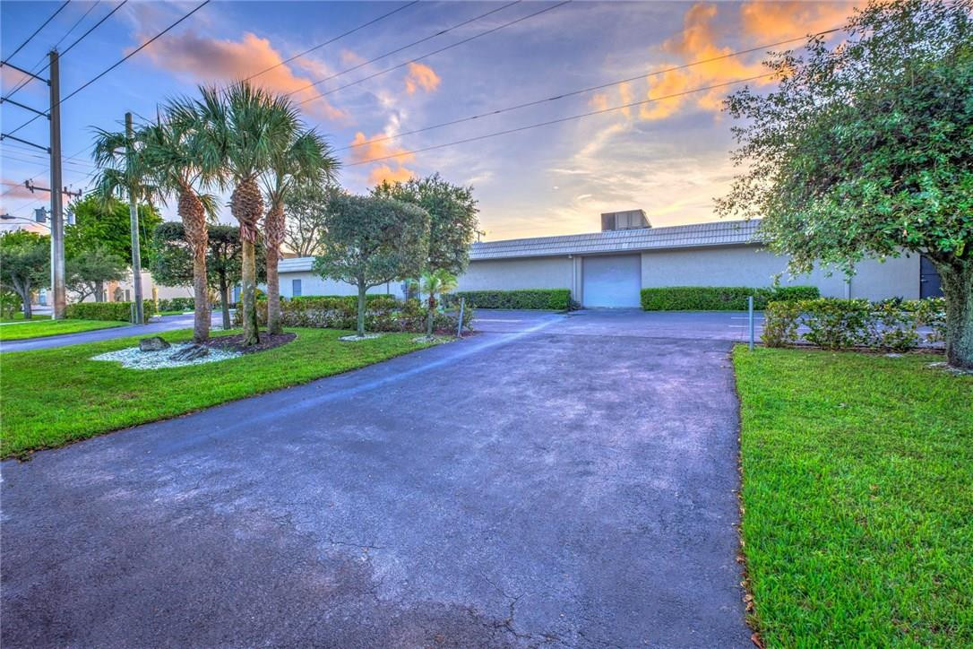 800 SW 15th Ave