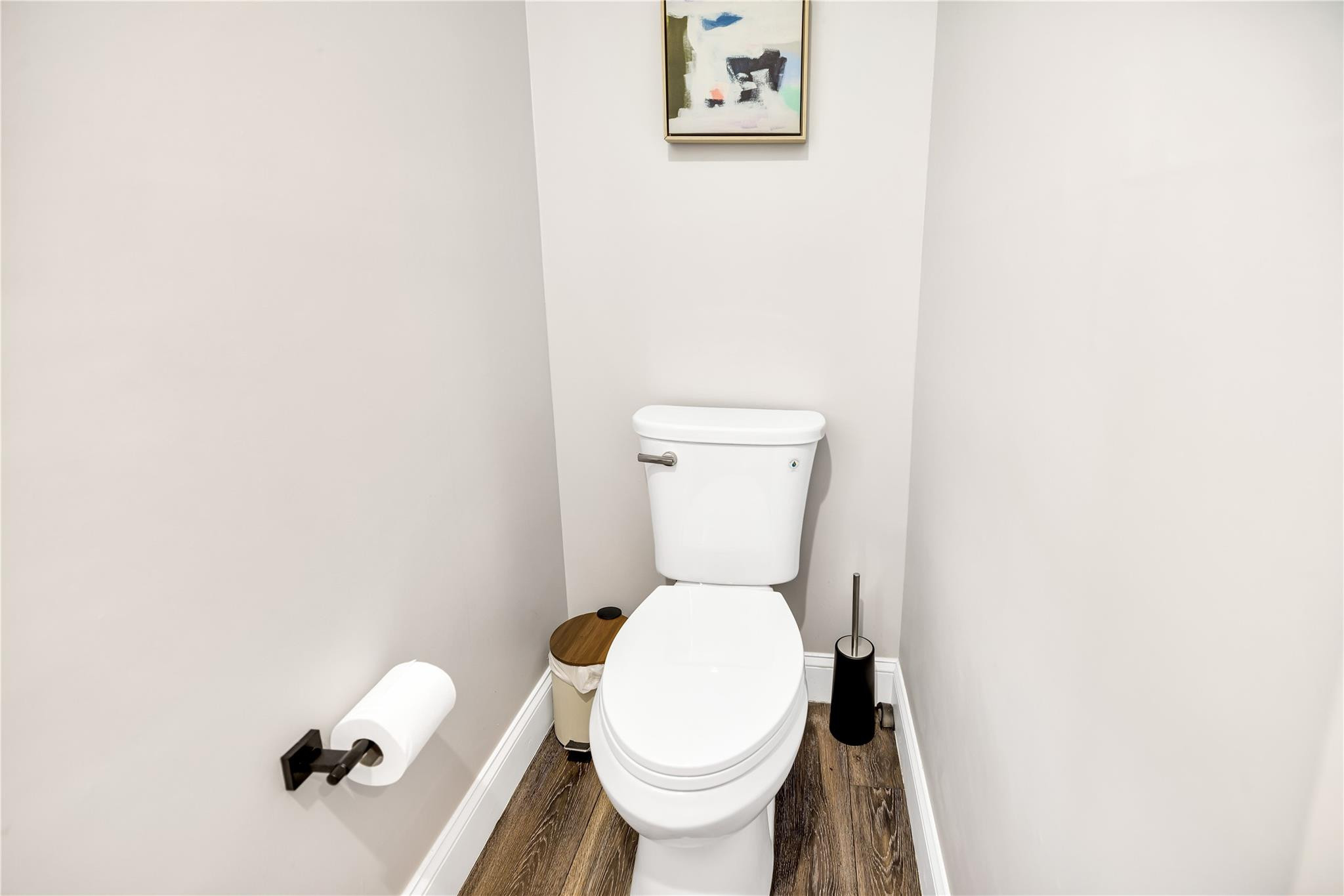 5568 American Cir