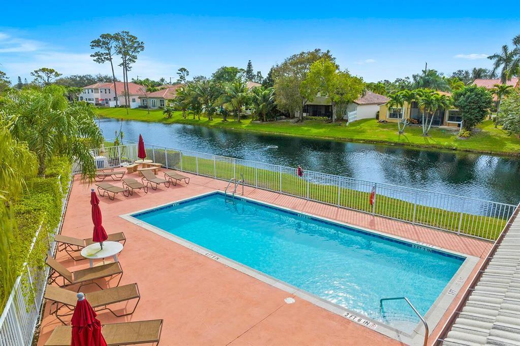 5568 American Cir