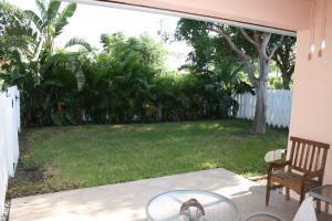 2473 Coral Trace Circle N