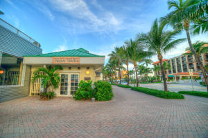 2473 Coral Trace Circle N