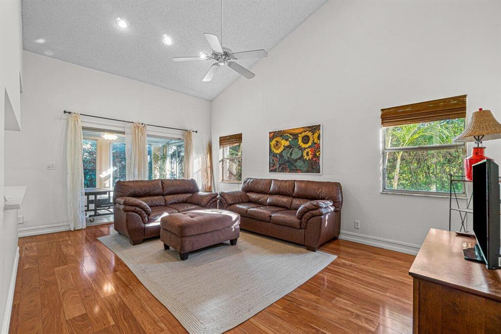 715 Birdie Court