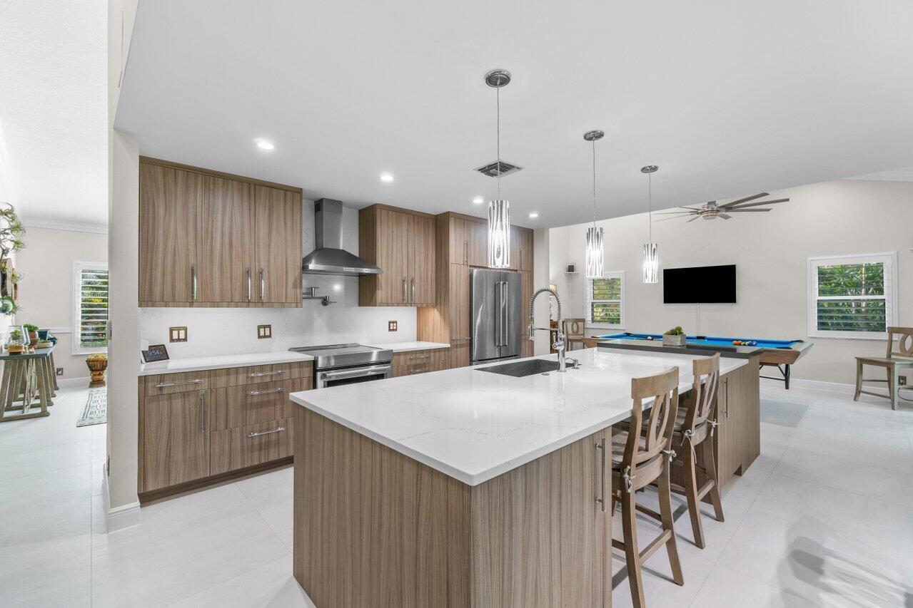 720 Birdie Court