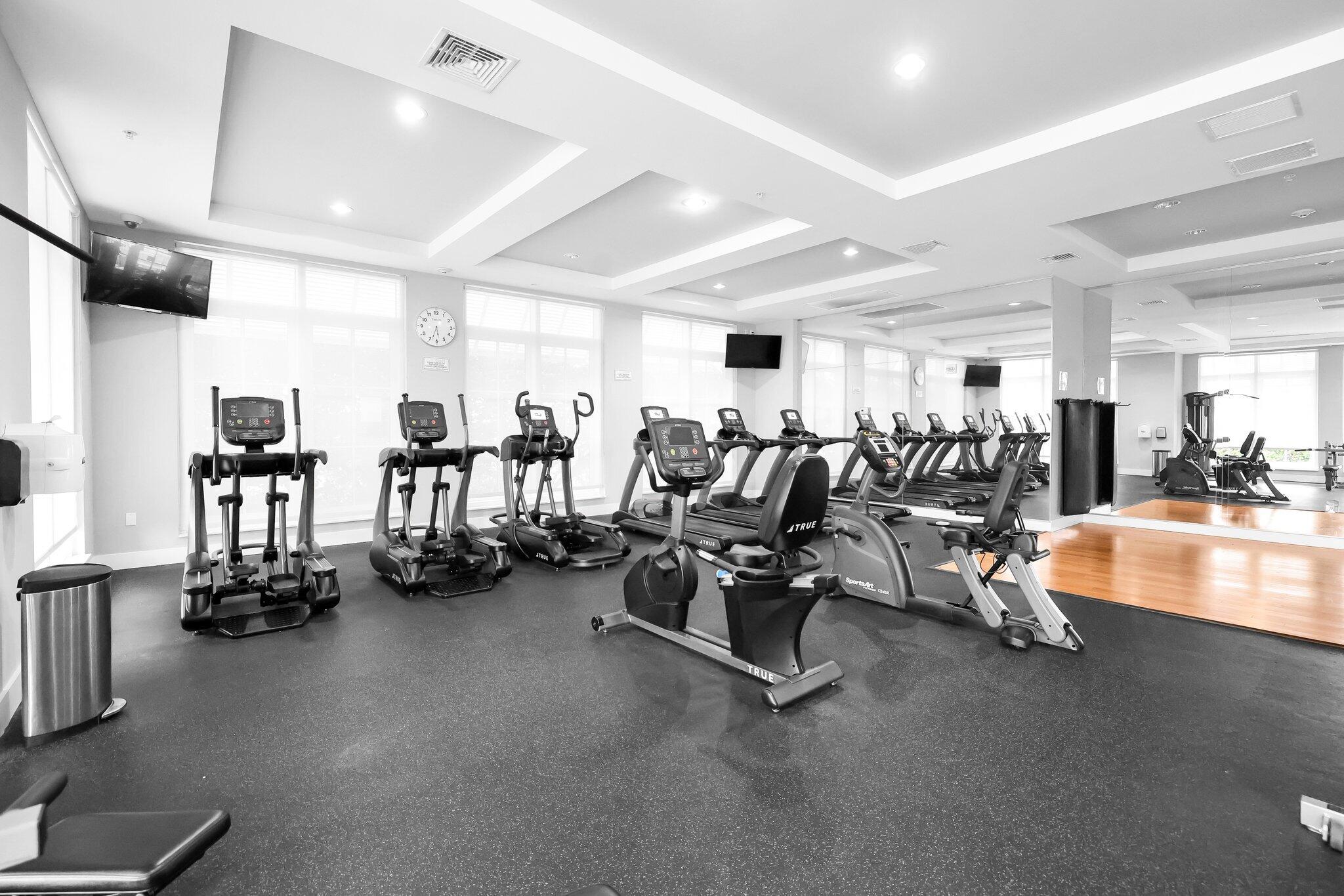 350 N Federal Highway 505