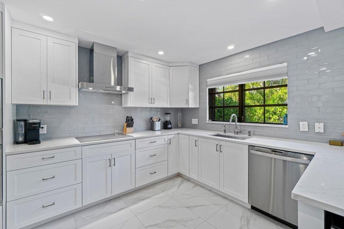 200 S Ocean Boulevard A-105