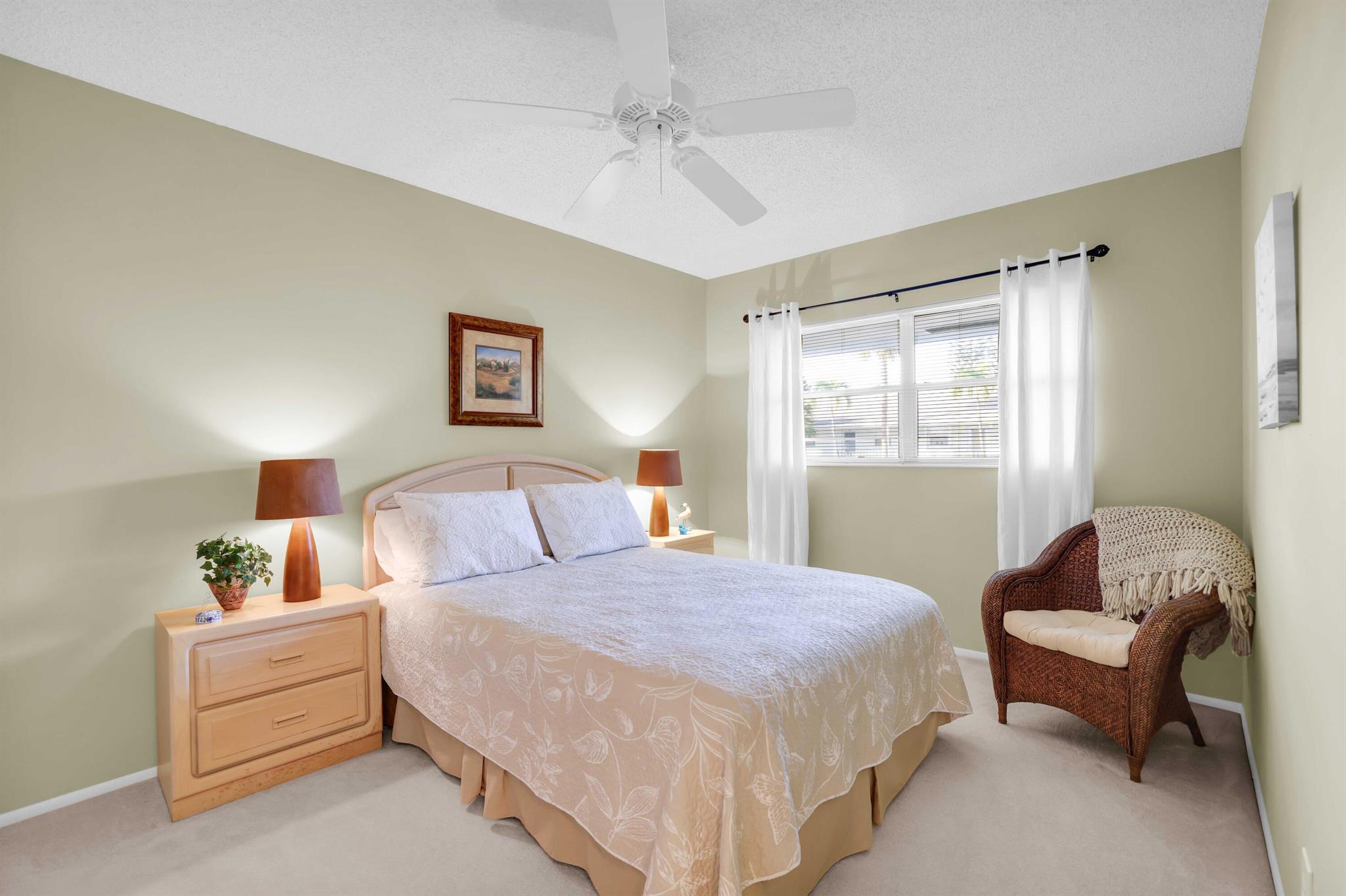 2360 SW 22nd Avenue 402