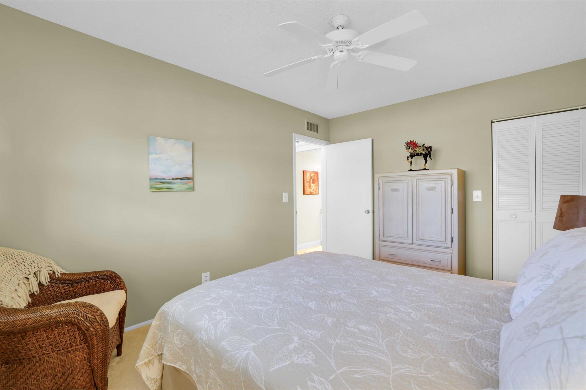 2360 SW 22nd Avenue 402