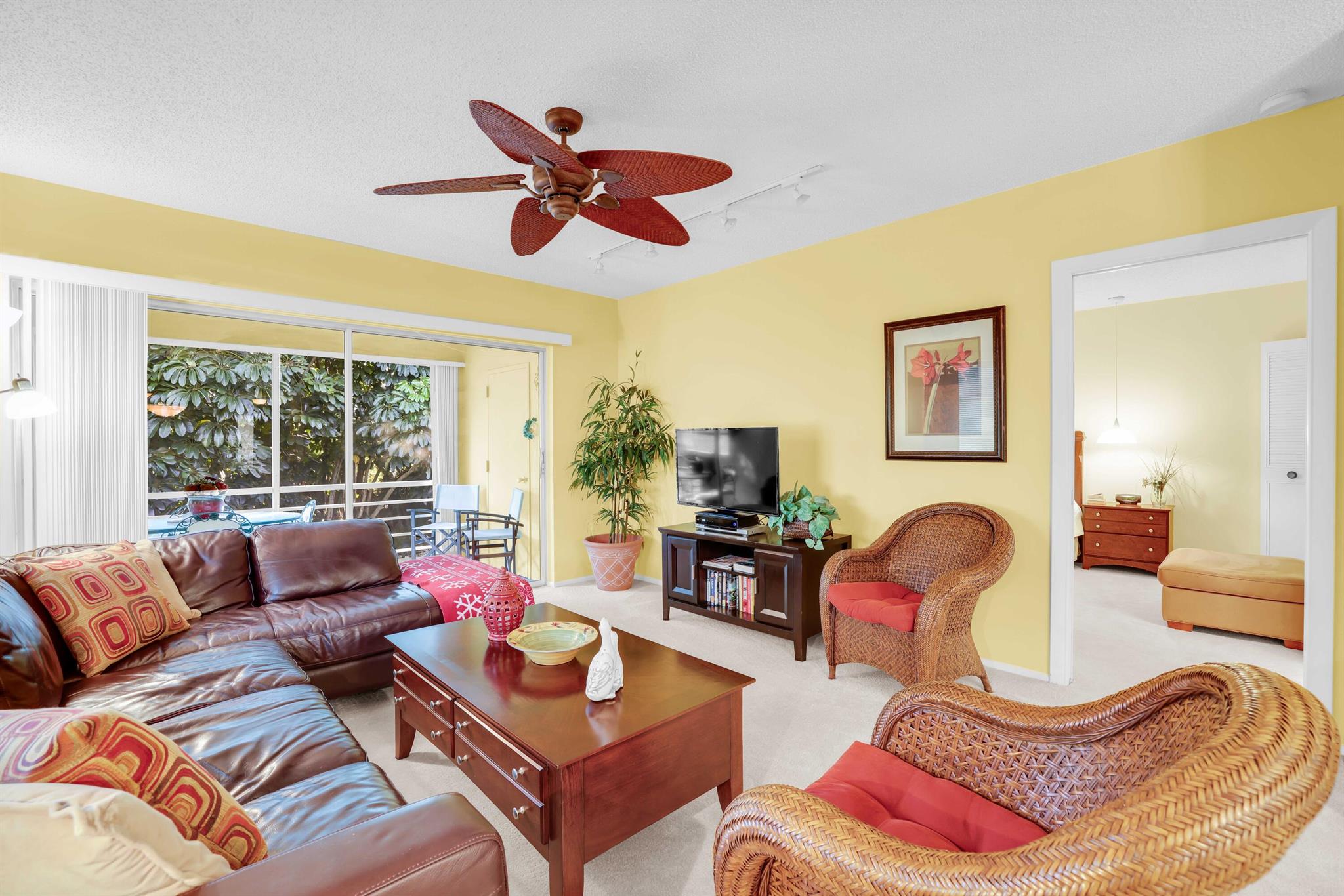 2360 SW 22nd Avenue 402