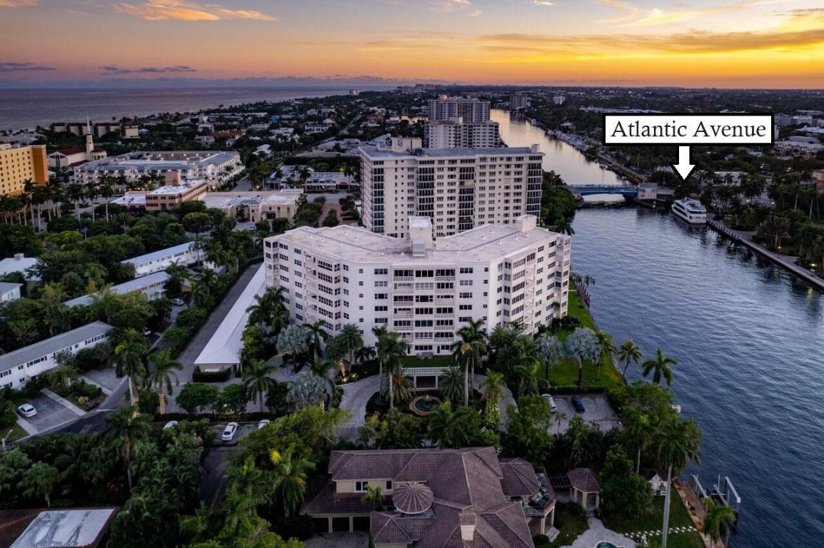 1000 Lowry Street 2b