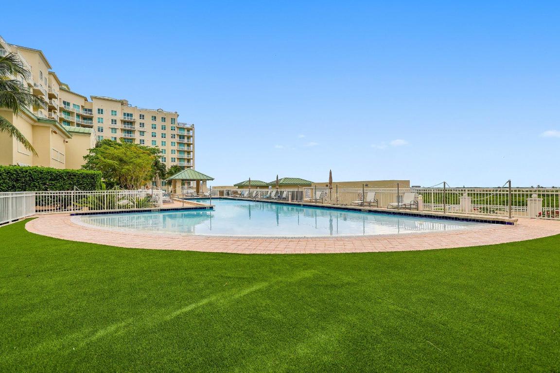 350 N Federal Highway 505