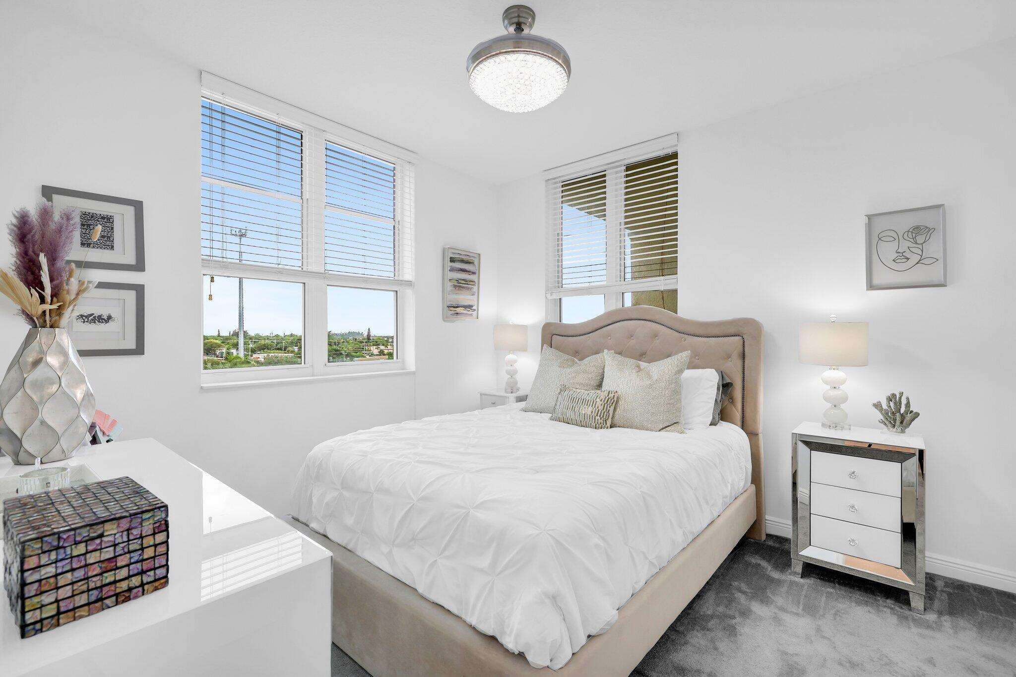 350 N Federal Highway 505