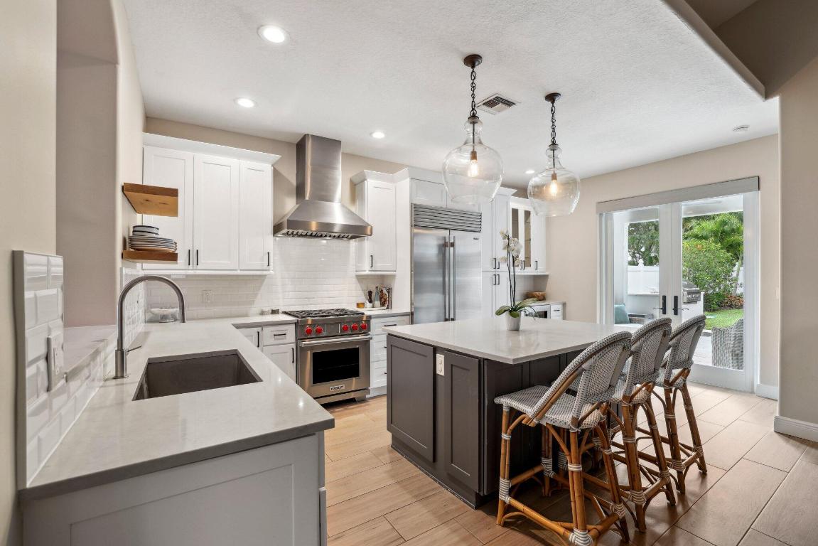 1050 Delray Lakes Drive