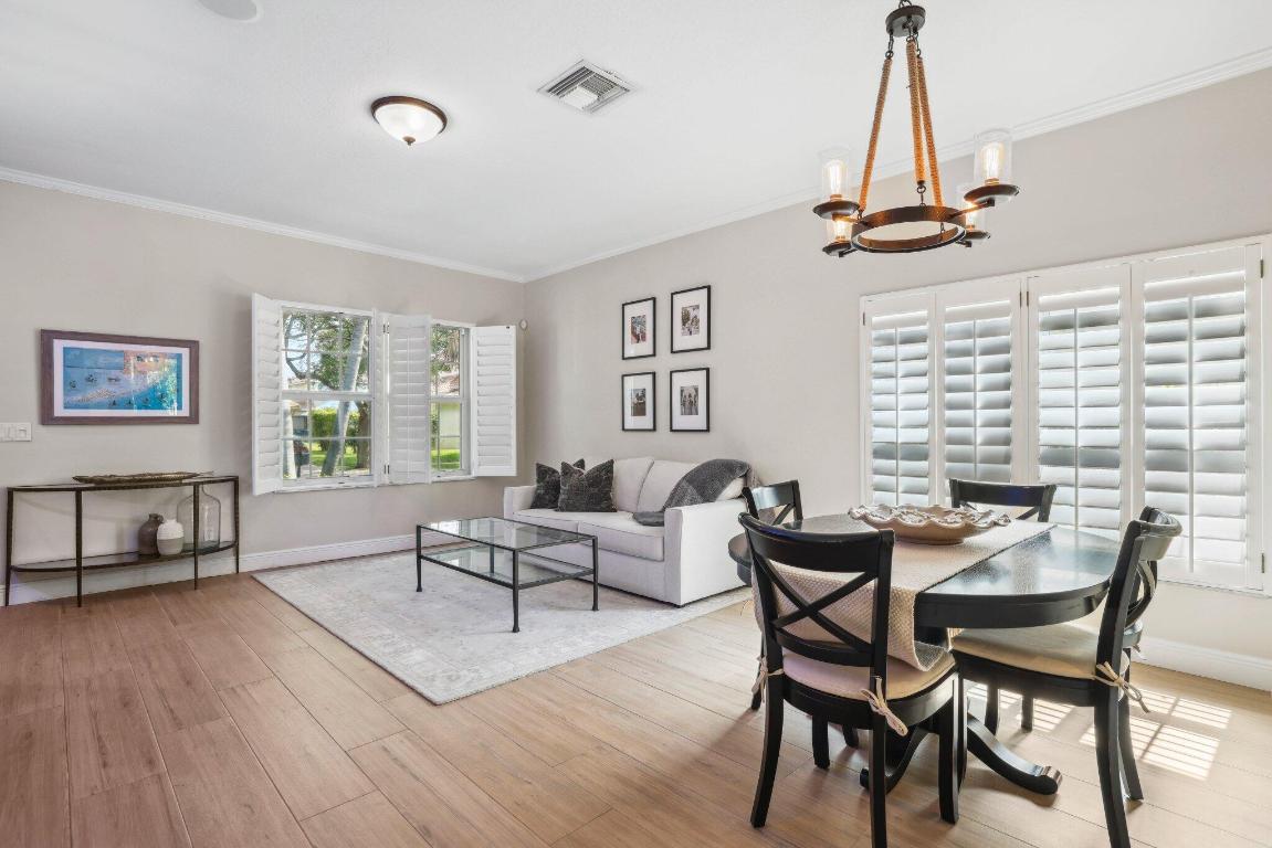 1050 Delray Lakes Drive