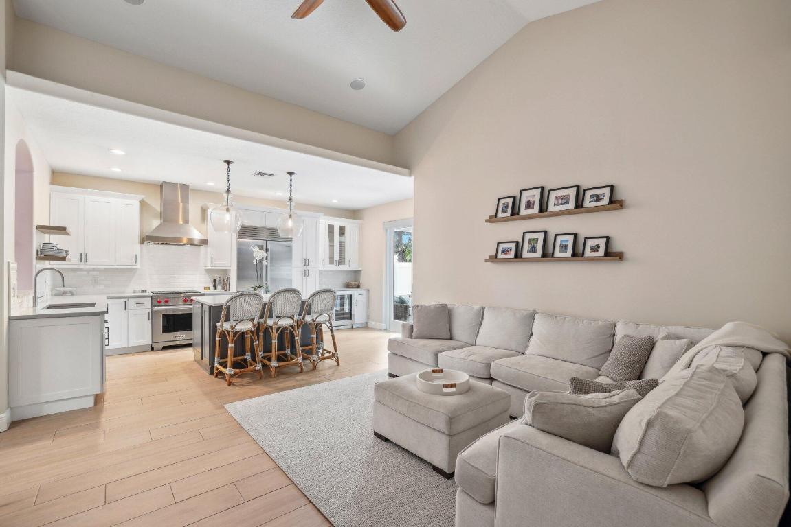 1050 Delray Lakes Drive