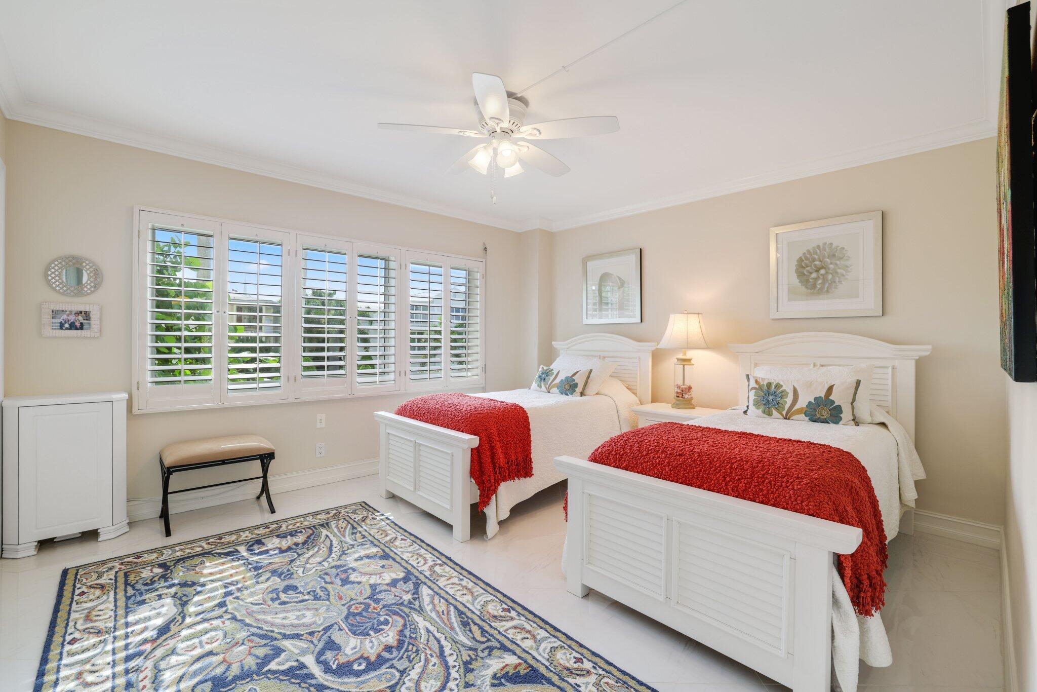 86 Macfarlane Drive 2j