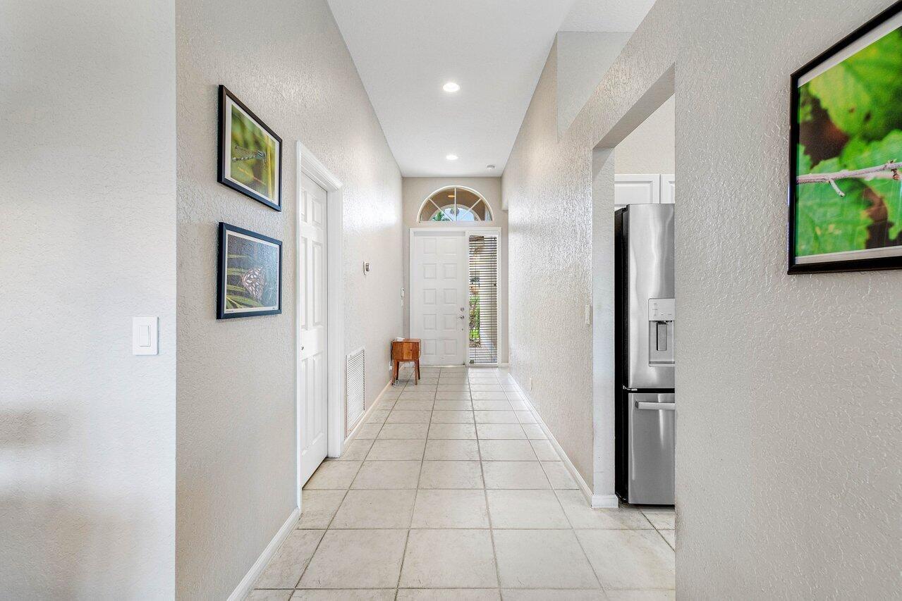 5359 Ventura Drive