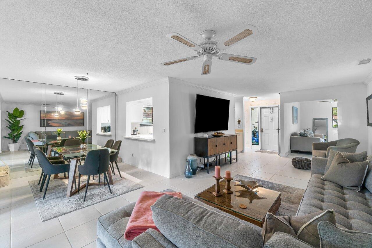 50 Pelican Pointe Drive 2050