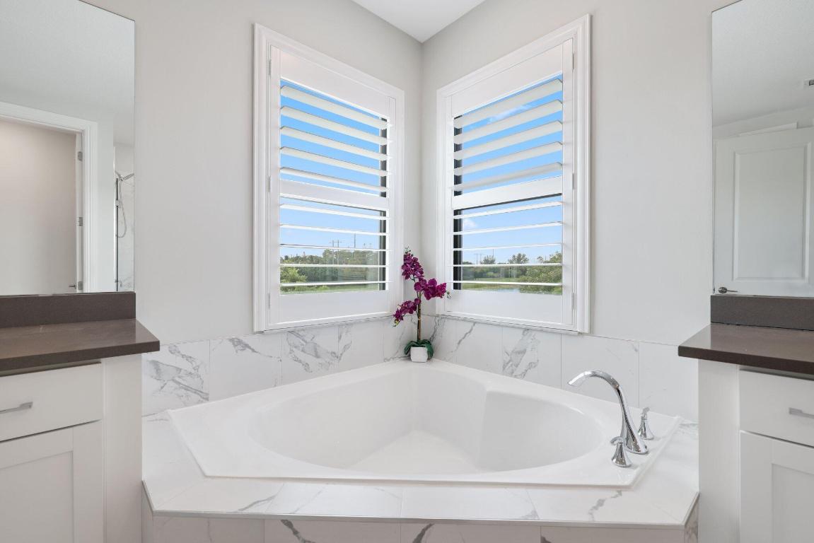 8851 Grand Prix Lane