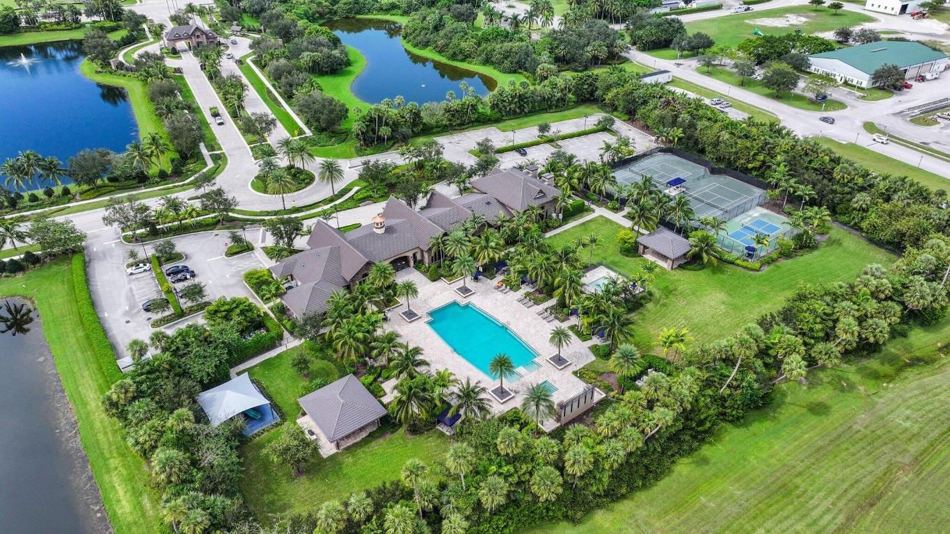 8851 Grand Prix Lane