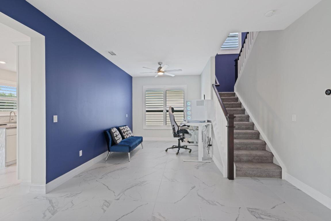 8851 Grand Prix Lane