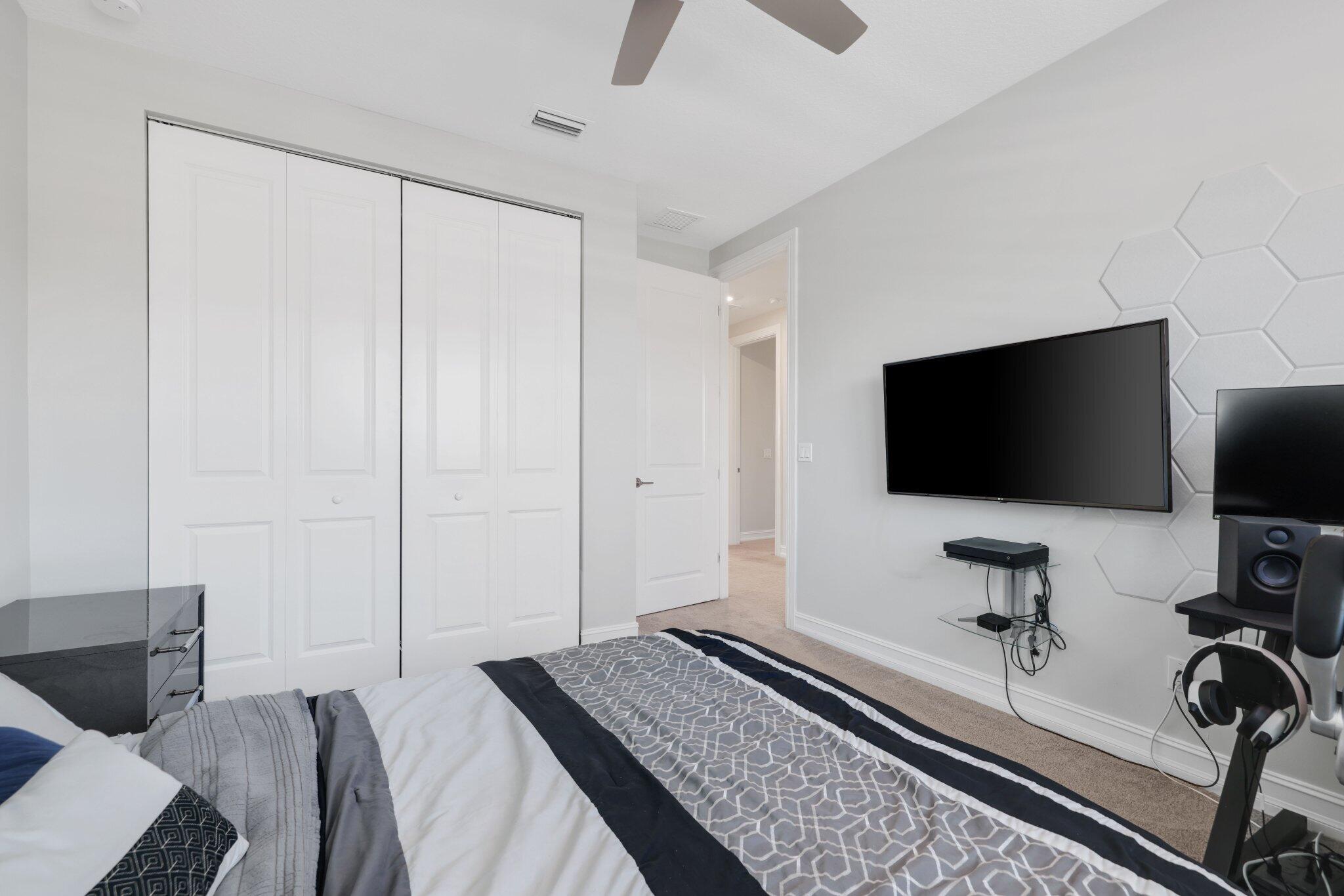 8851 Grand Prix Lane