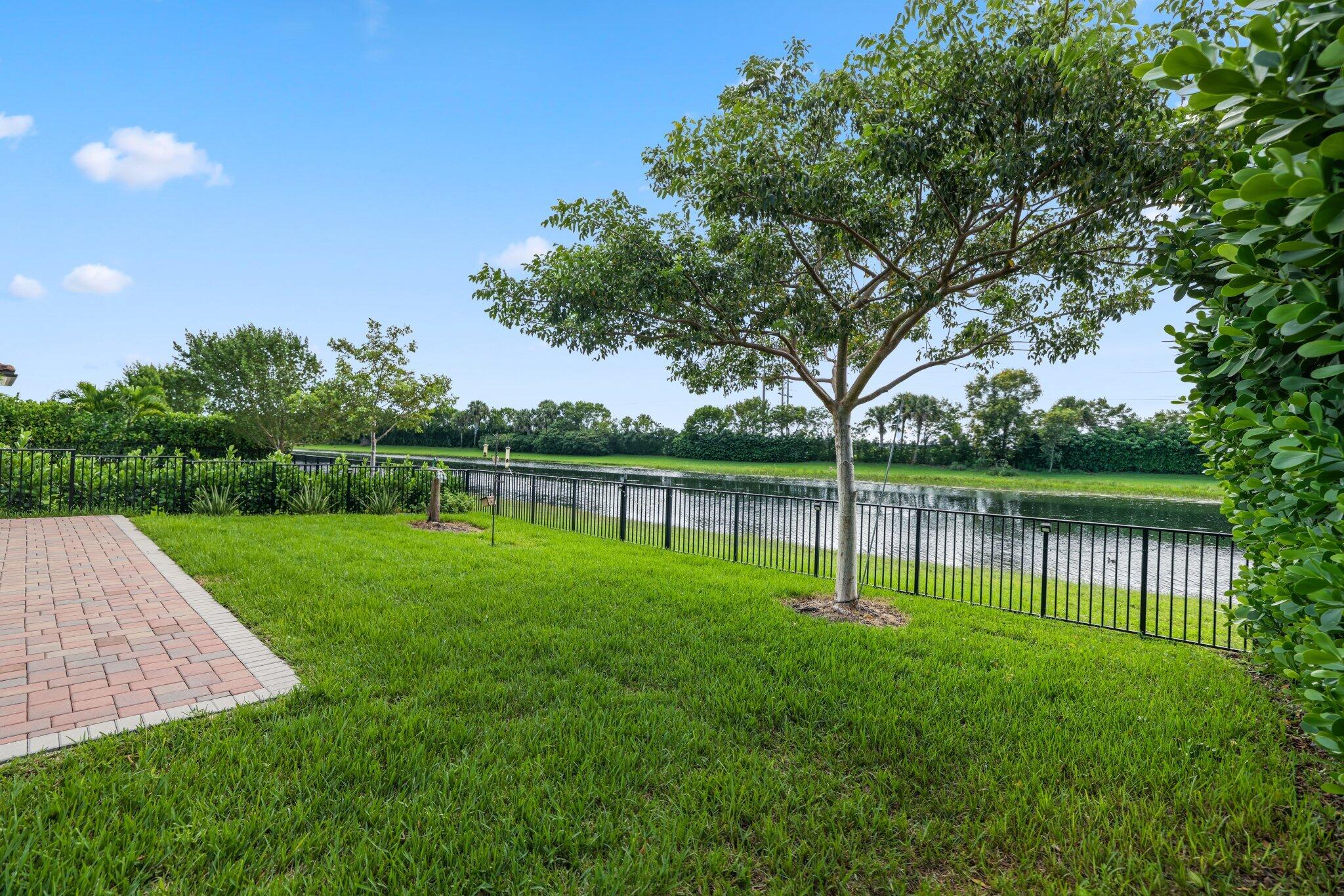 8851 Grand Prix Lane