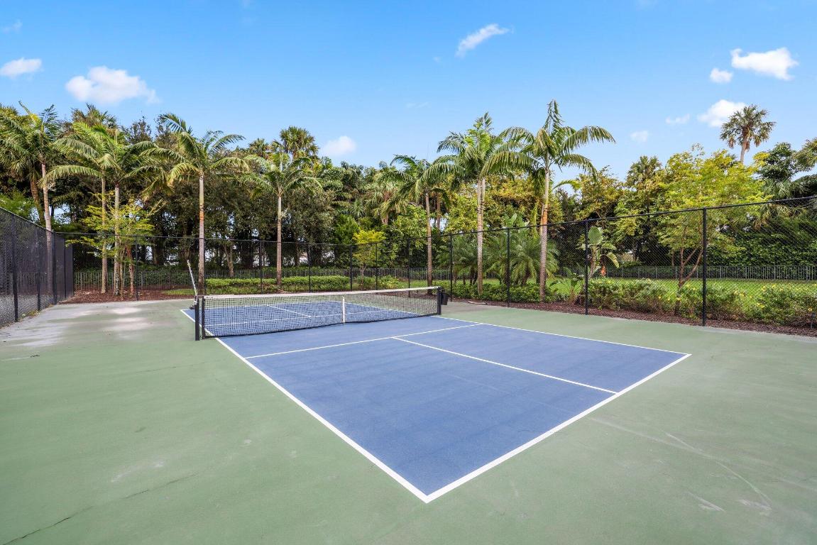 8851 Grand Prix Lane