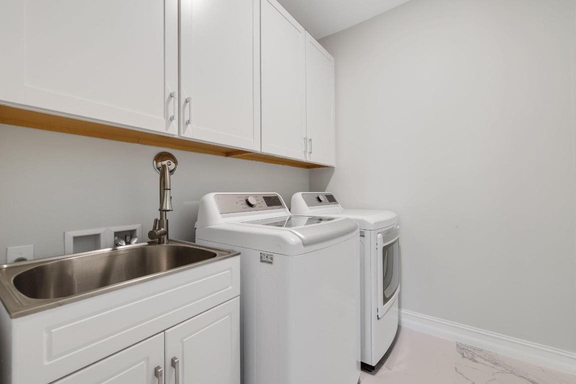 8851 Grand Prix Lane