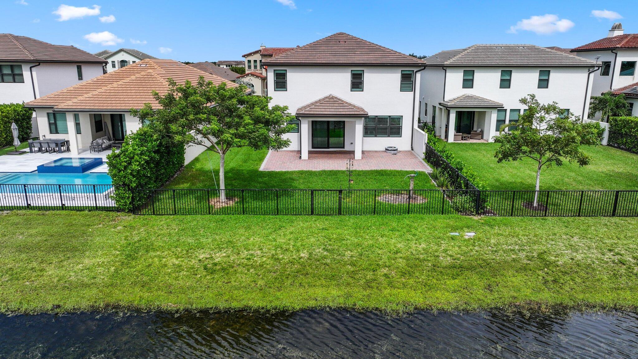 8851 Grand Prix Lane