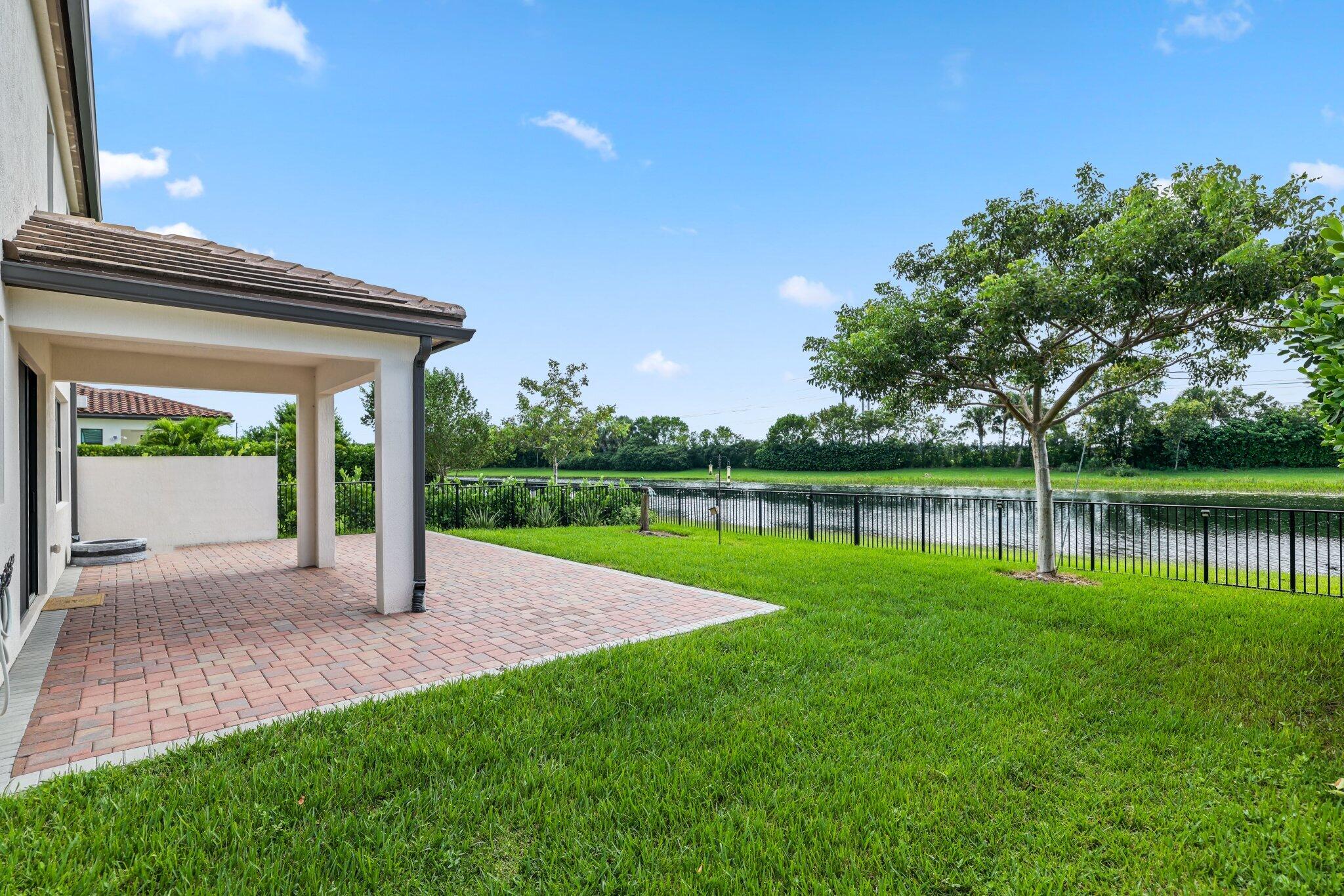 8851 Grand Prix Lane