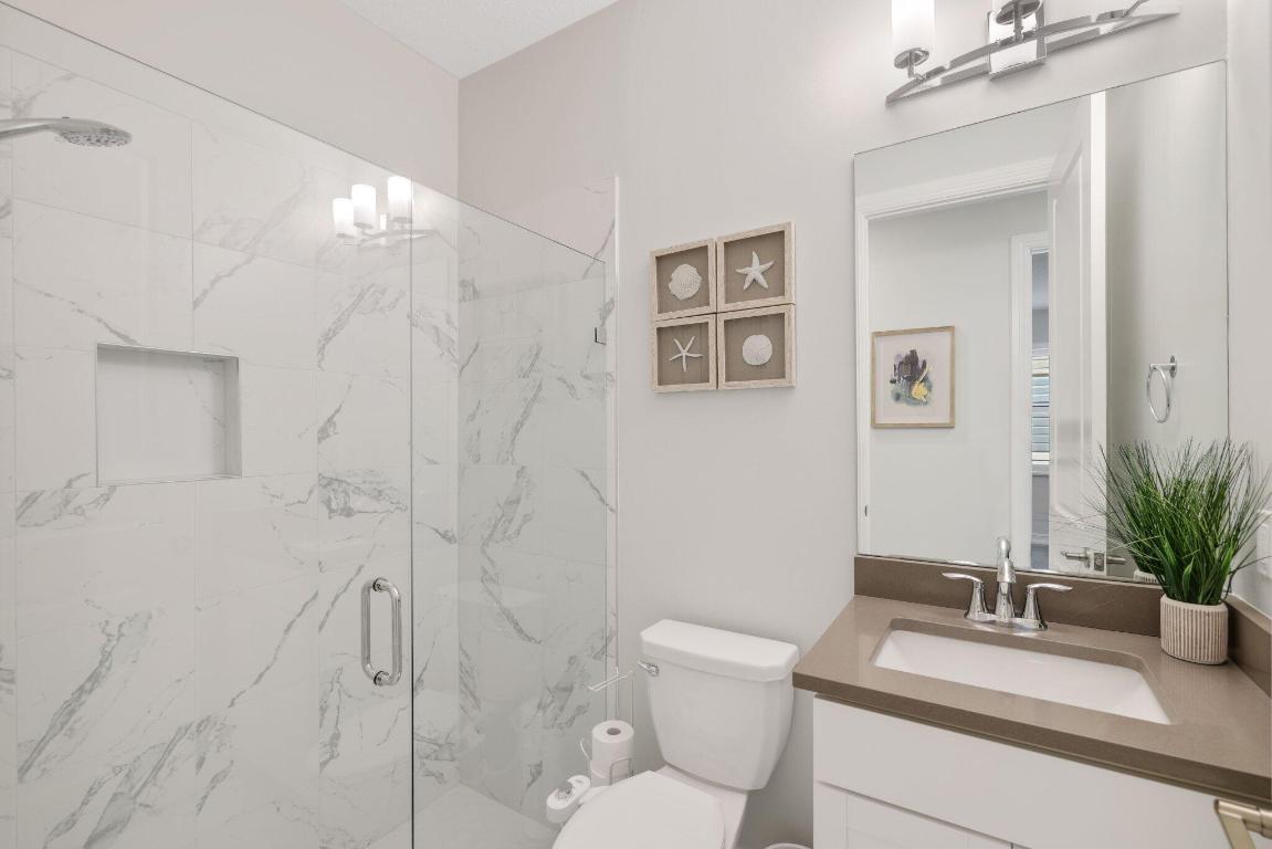 8851 Grand Prix Lane