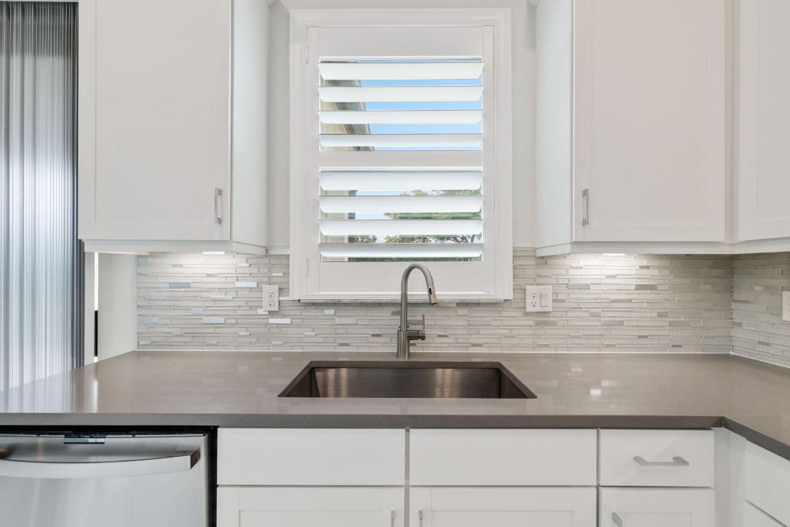 8851 Grand Prix Lane