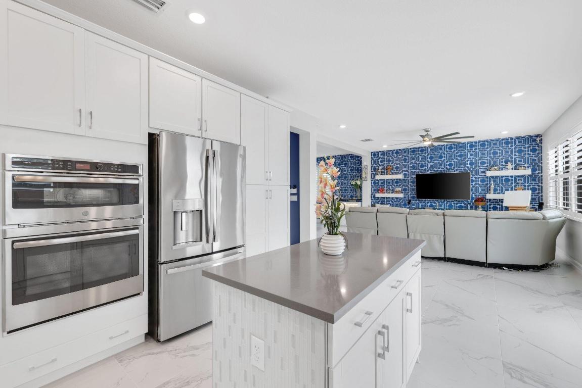 8851 Grand Prix Lane