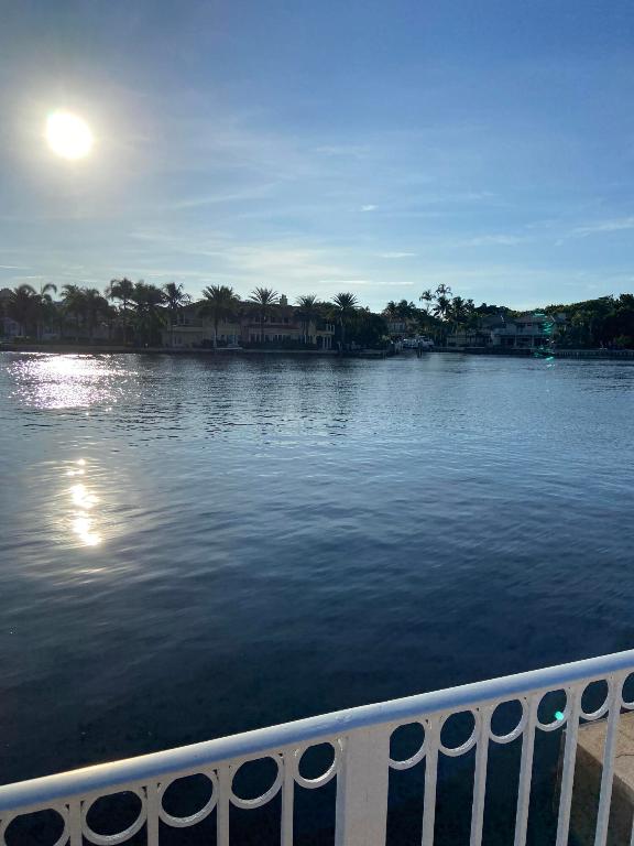 600 Snug Harbor Dr Drive A 17