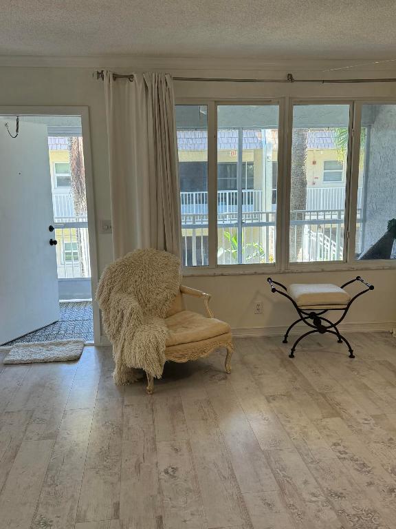 600 Snug Harbor Dr Drive A 17