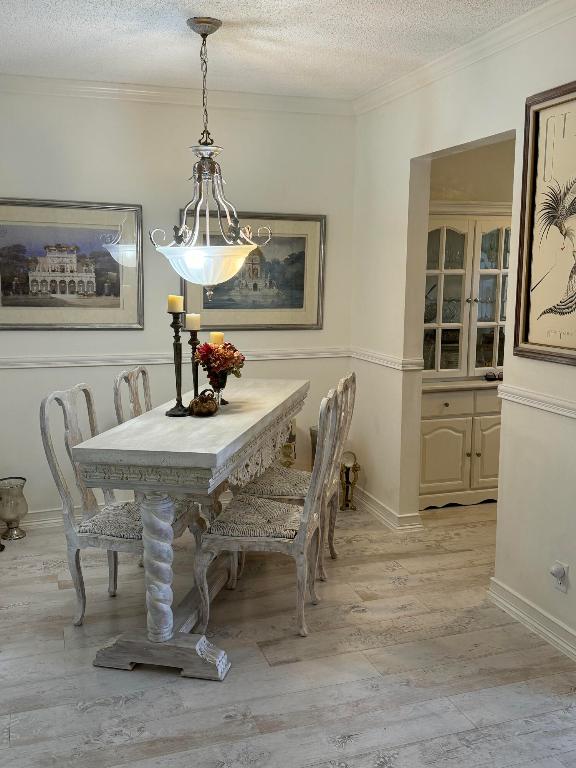 600 Snug Harbor Dr Drive A 17