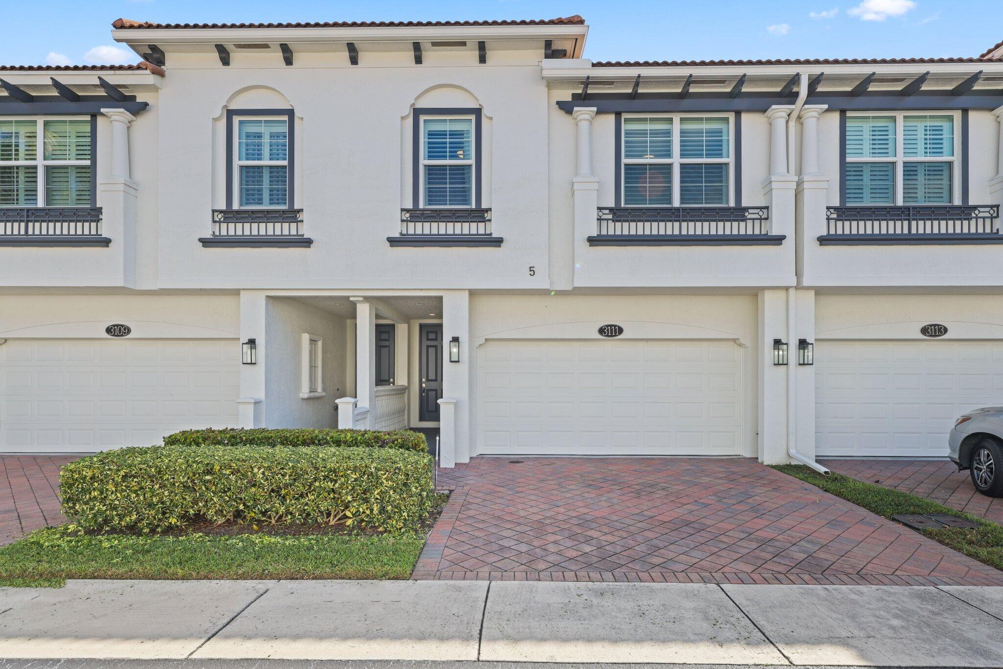3111 Waterside Circle