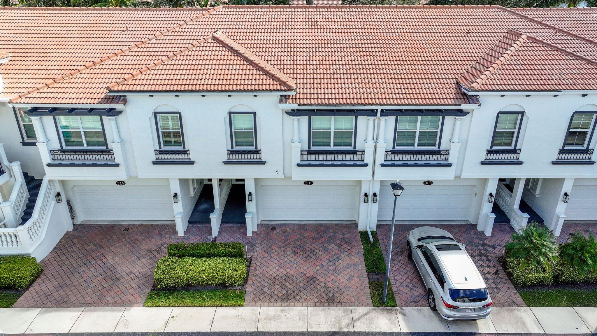 3111 Waterside Circle