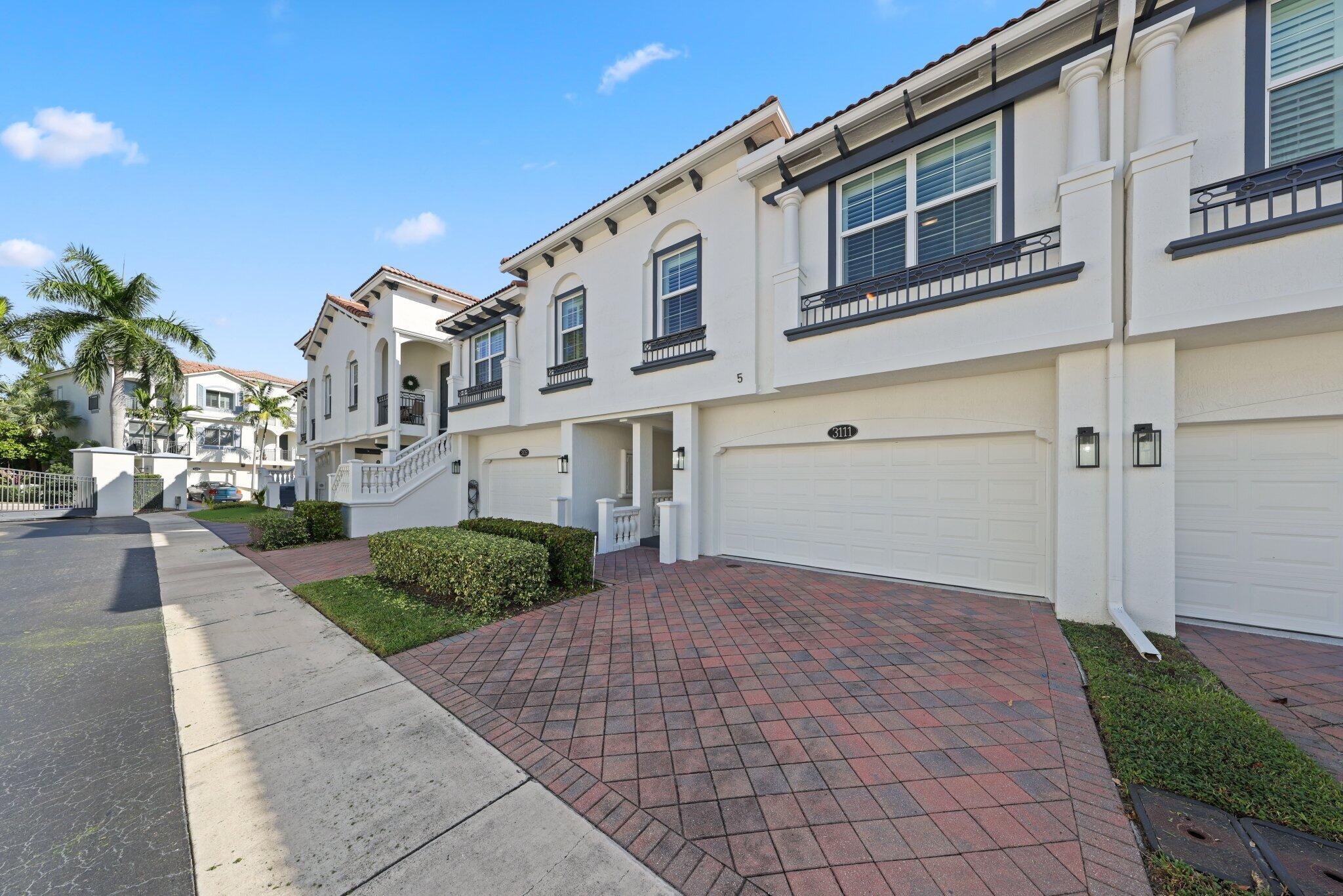 3111 Waterside Circle