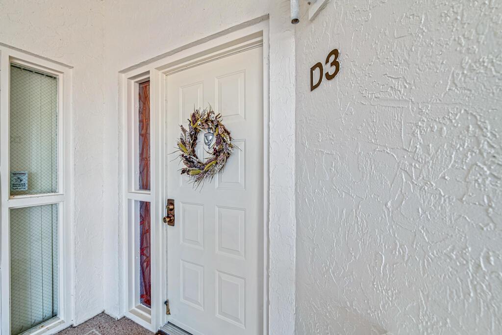 109 Half Moon Circle D3