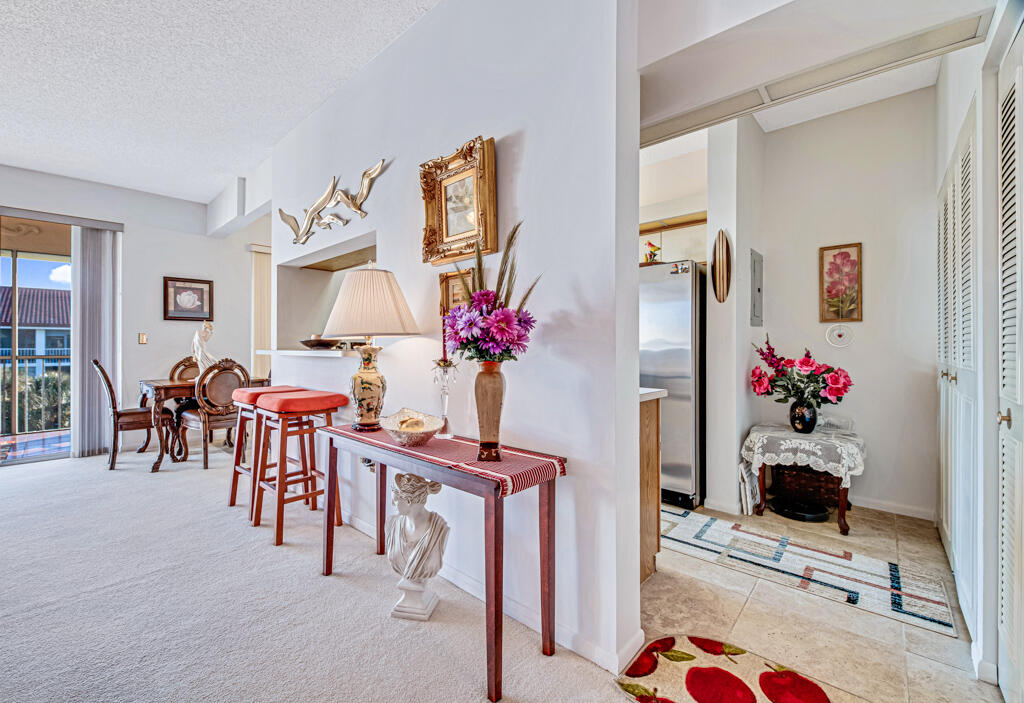 109 Half Moon Circle D3