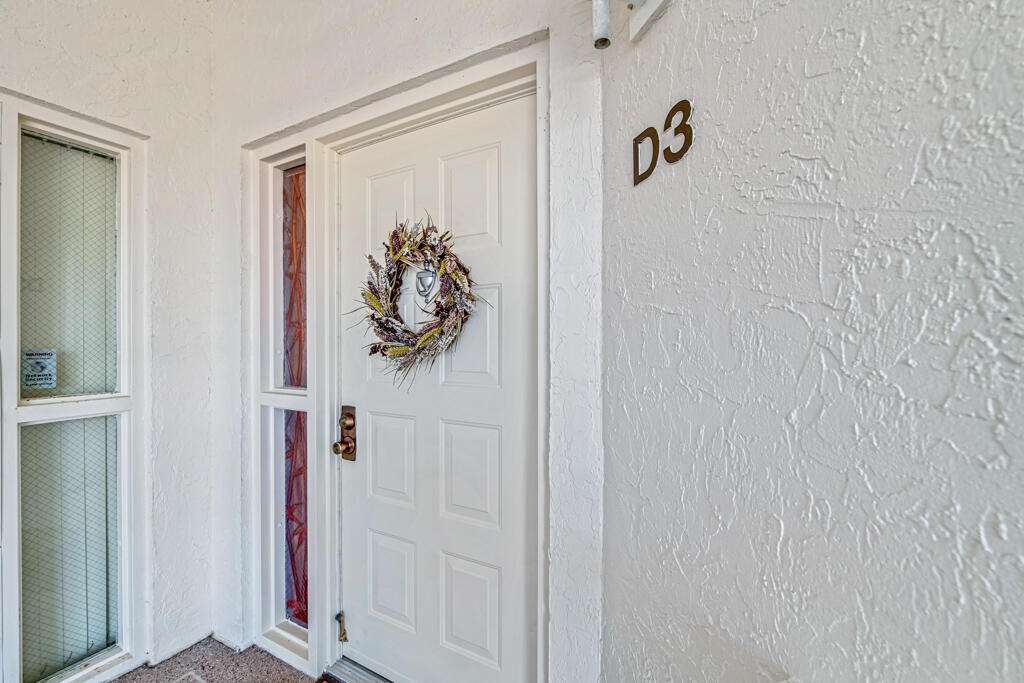 109 Half Moon Circle D3