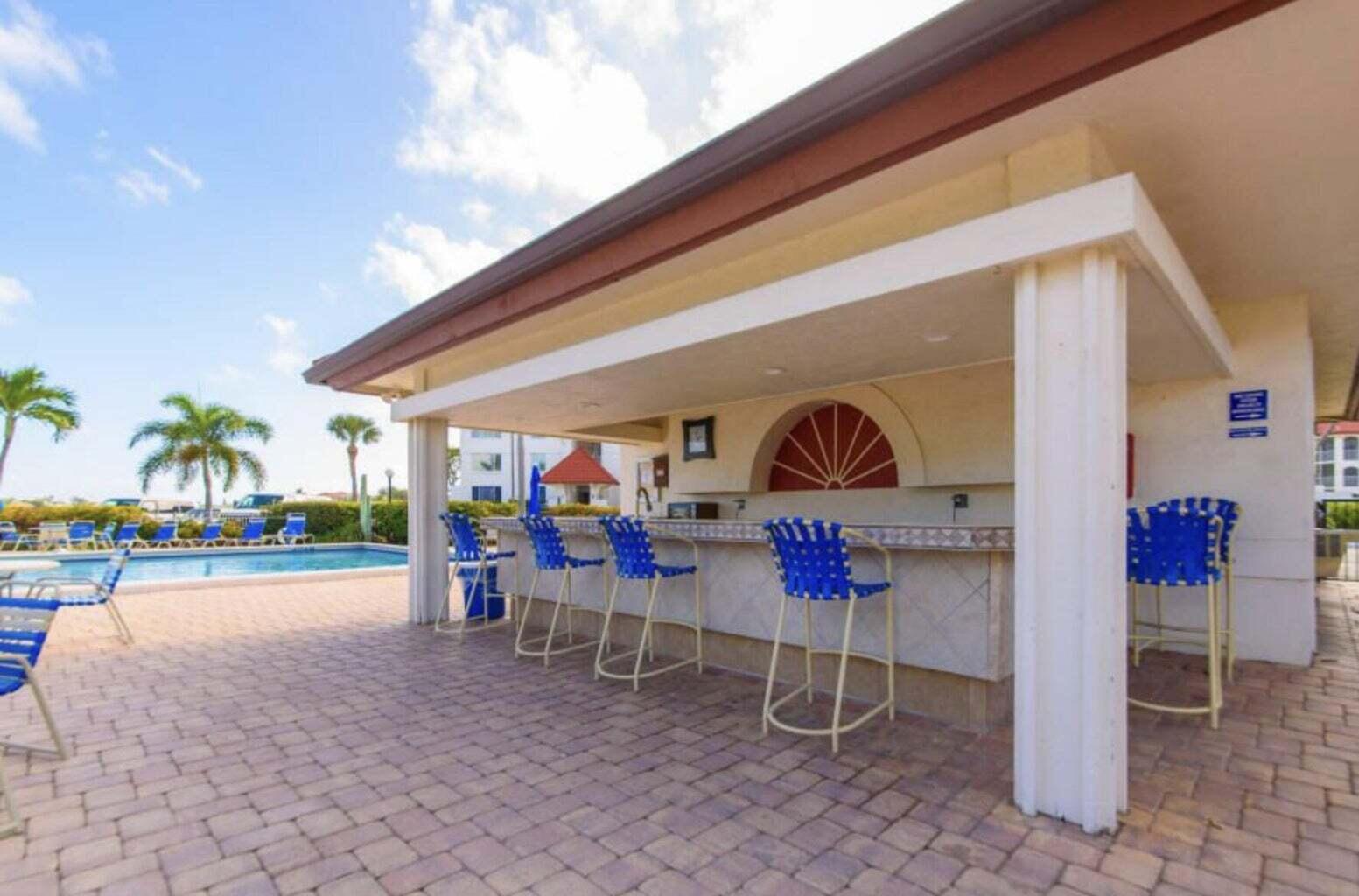 109 Half Moon Circle D3