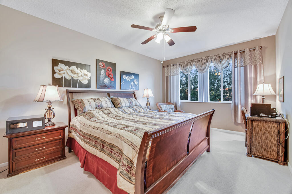 109 Half Moon Circle D3