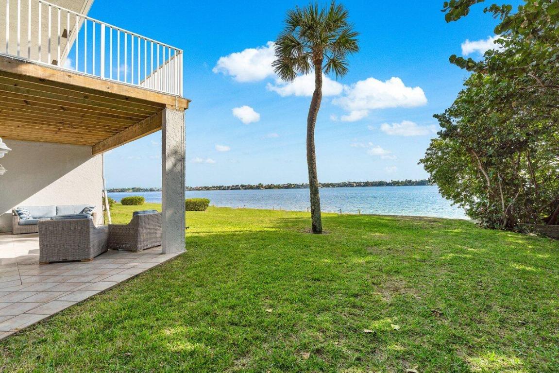 31 S Lakeshore Drive