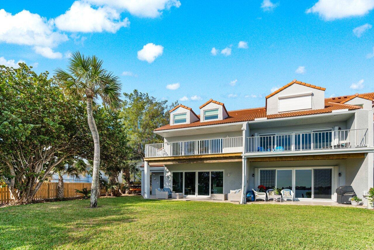 31 S Lakeshore Drive