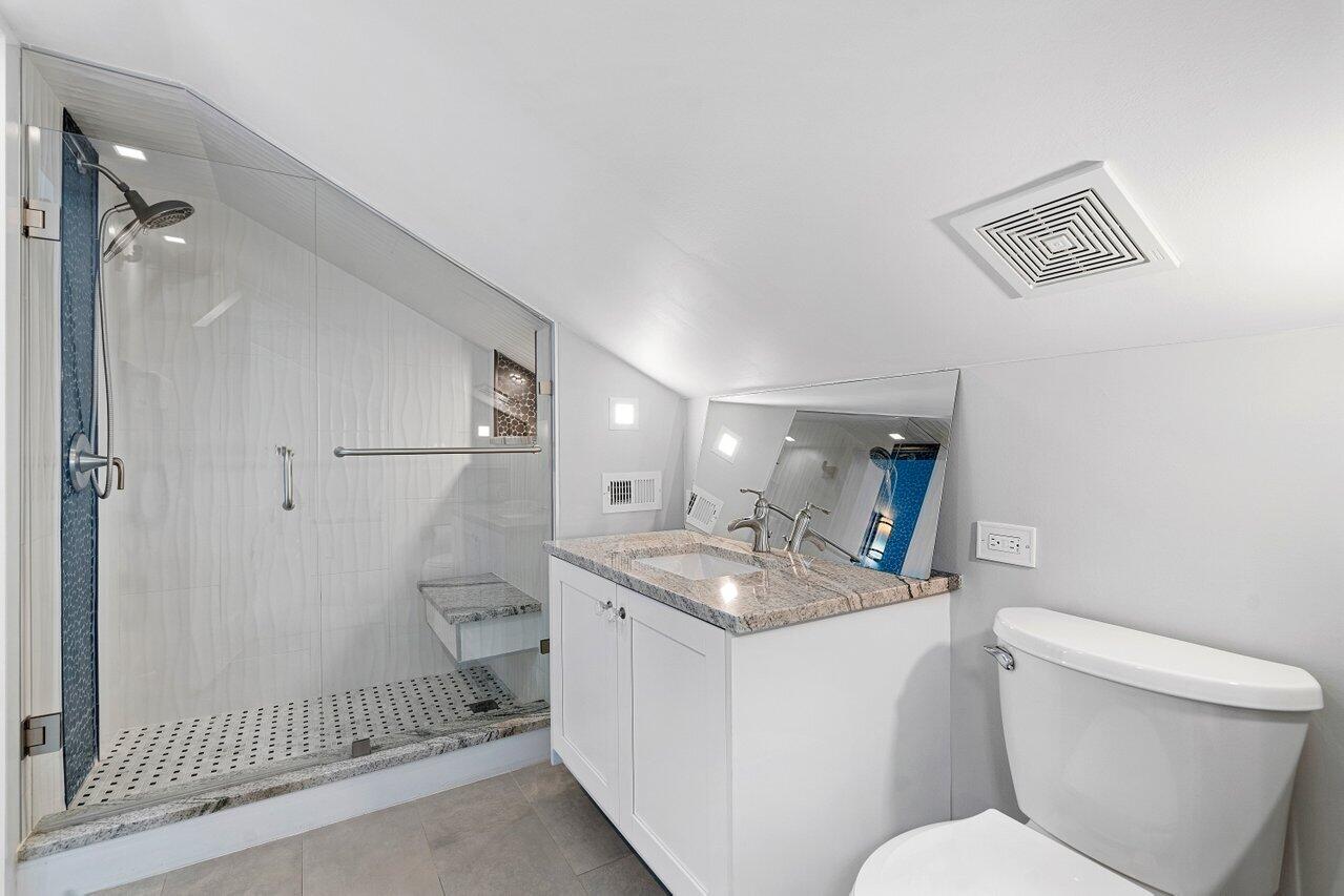 31 S Lakeshore Drive