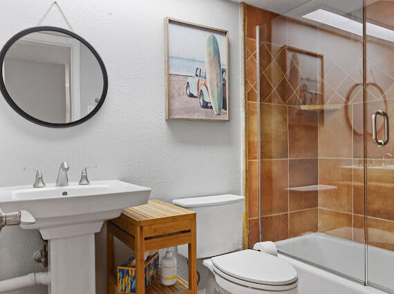 501 W Greensward Lane 101-C